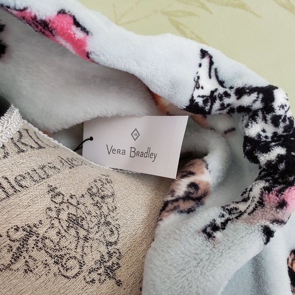 VERA BRADLEY WOMEN'S ROBE DOG SHOW MOTIF:NWT LARGE/EXTRA LARGE - Picture 5 of 16
